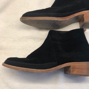 Soludos Venetian bootie